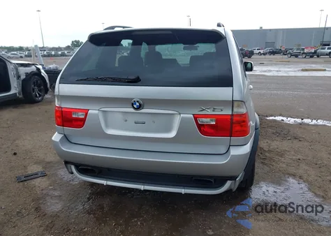 2004 BMW X5 4.8Is из США, поврежденный, VIN 5UXFA93504LE81053